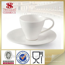 Taza de café blanca de la porcelana, mercancías del té de la tolerancia, tazas de cerámica a granel baratas